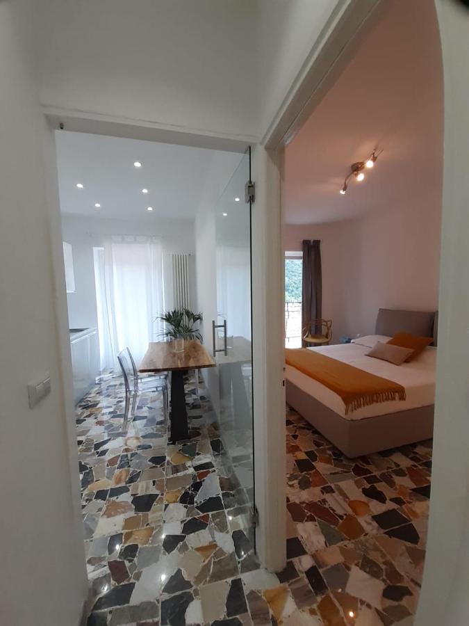 Ferienwohnung L'ortensia Pigna Exterior foto